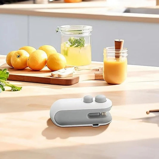 Portable Mini Sealing Machine – USB Rechargeable Food Bag Sealer