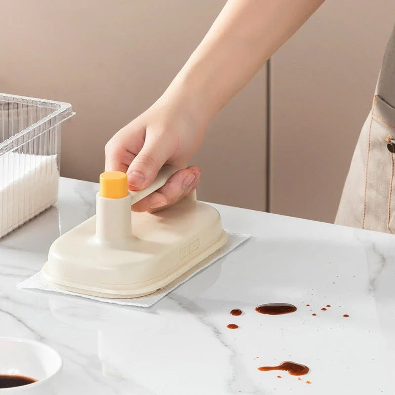 Magic Dust Brush with 50 Disposable Rags – Hands-Free Cleaning Tool