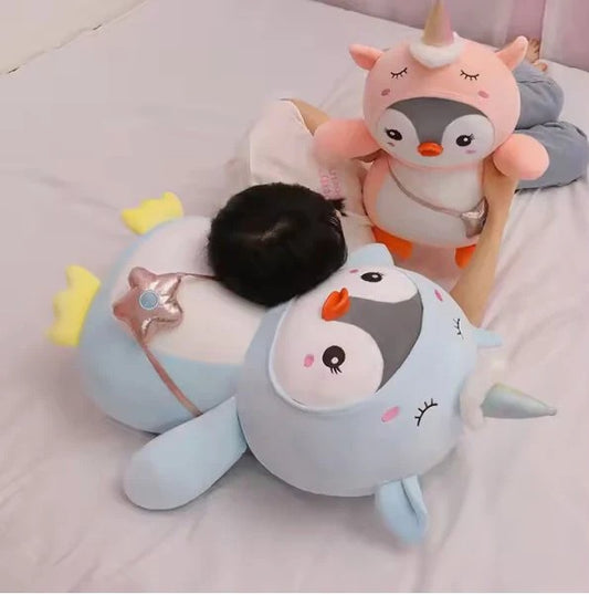 Penguin Plush Toy – Ultra-Soft Cuddly Stuffed Animal for Kids & Adults